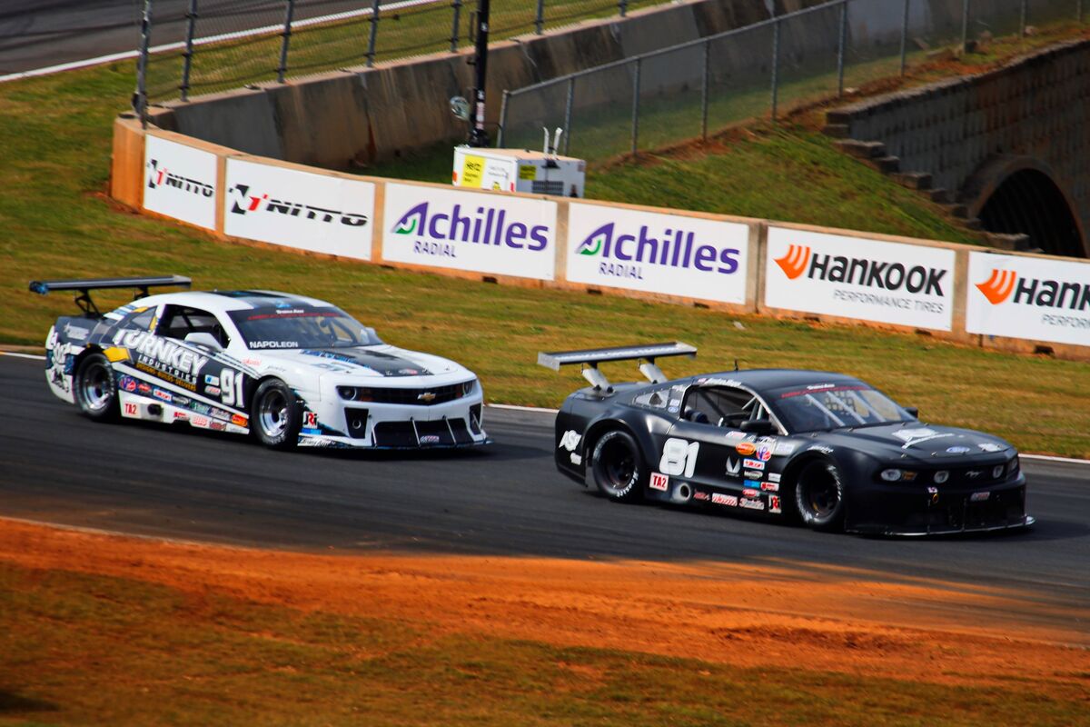 Jordan Bupp in front