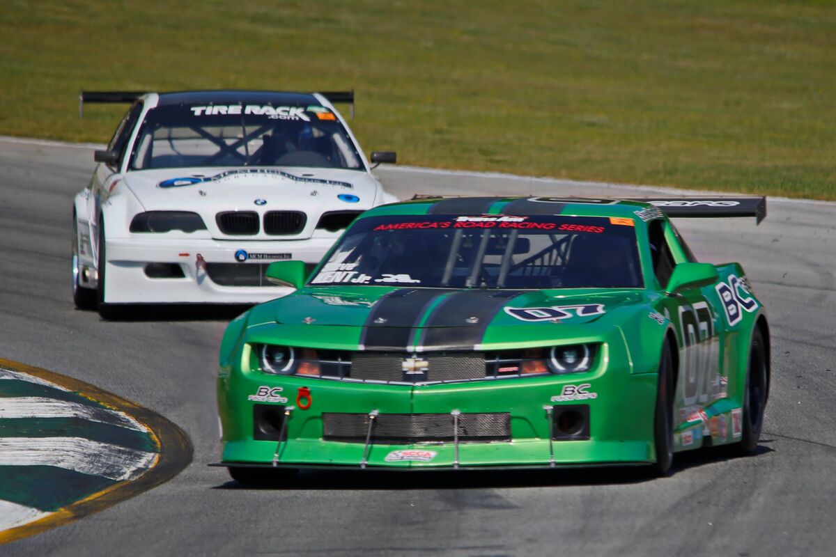 Steve Kent Jr in front